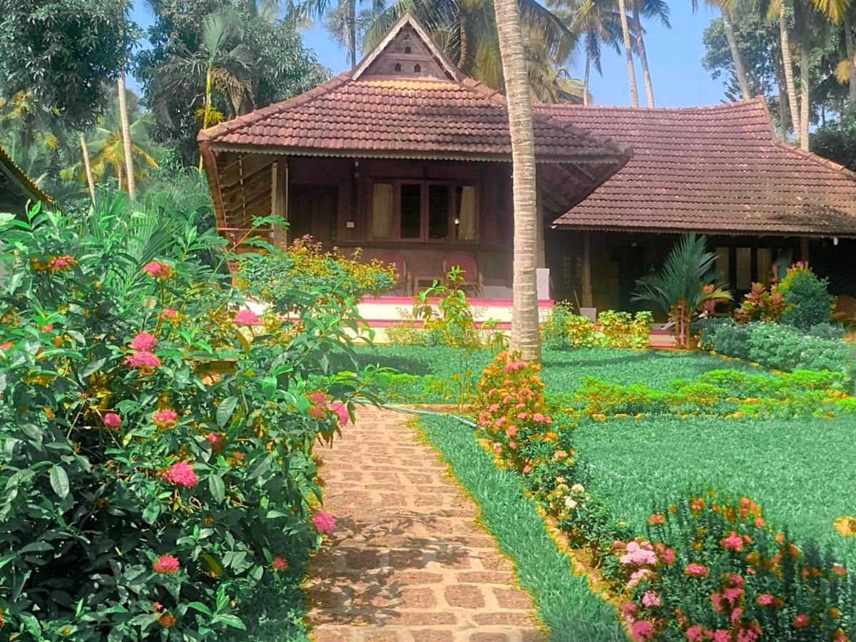 The Travancore Heritage Beach Resort Kovalam Extérieur photo